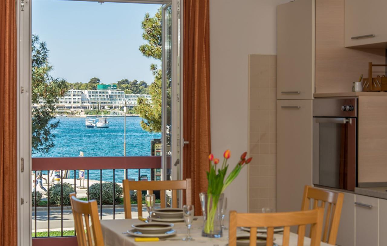 Apartment Riva ポレッチ エクステリア 写真