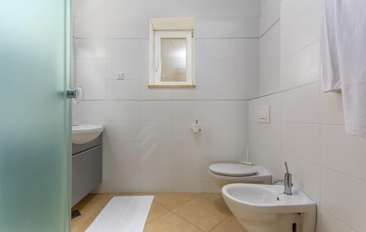 Apartment Riva ポレッチ エクステリア 写真