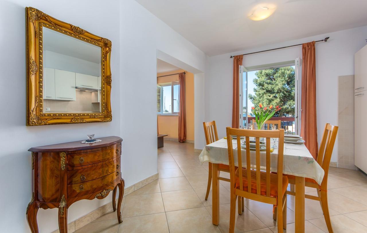 Apartment Riva ポレッチ エクステリア 写真